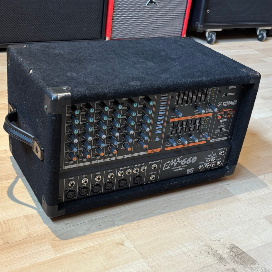 Yamaha - EMX660 Powered 600 Watt - 6 Channel Mixer w/ On Board FX - USED