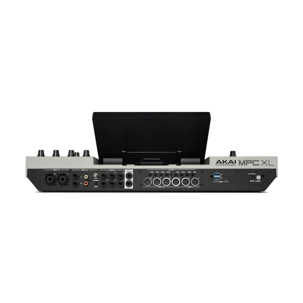 Akai MPC XL Standalone Sampling and Sequencing