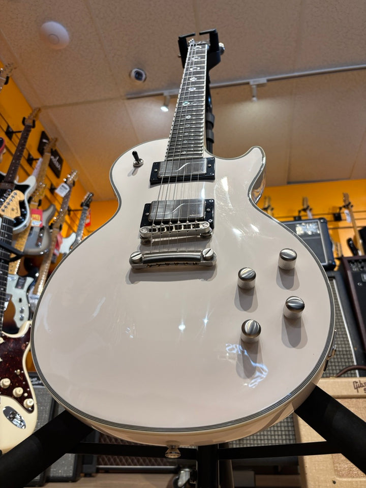 Epiphone - "Jerry Cantrell" LP Custom w/ Prophecy Outfit & OHSC w/ Candy (Polar White 2021) - USED