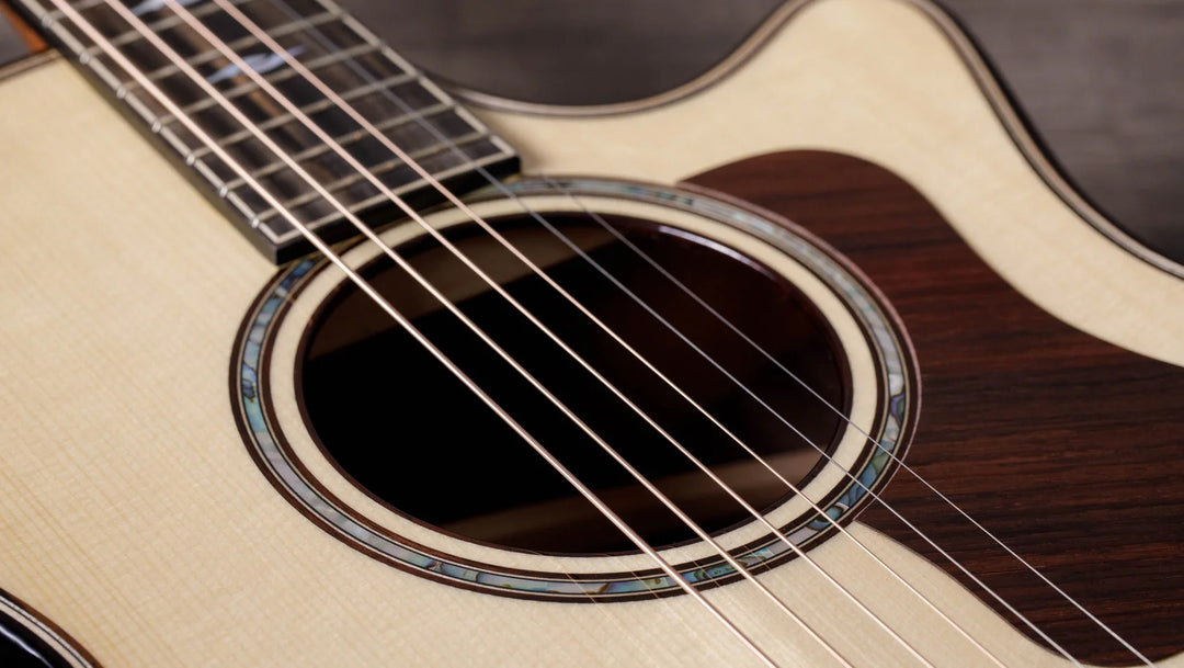 Overview

Versatile Grand Auditorium with broad cross-genre utility
Indian rosewood and spruce yield balanced, textured voice
Scalloped V-Class bracing adds more volume and sustain
Action Control Neck makes string height adjustments quick and easy
Includes Claria electronics and hardshell case