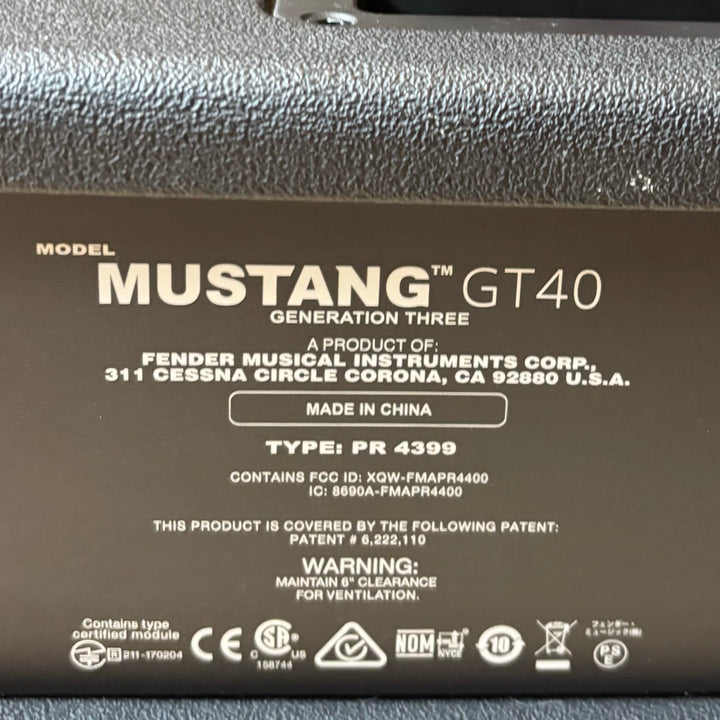 Fender - Mustang GT40 Modeling Guitar Amplifier (40 Watts - Stereo - 2017) - USED