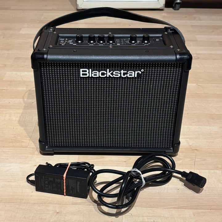Fender Frontman 20G / 20 Watt Dual Channel Guitar Amp (Black & Silver-2021) - Used