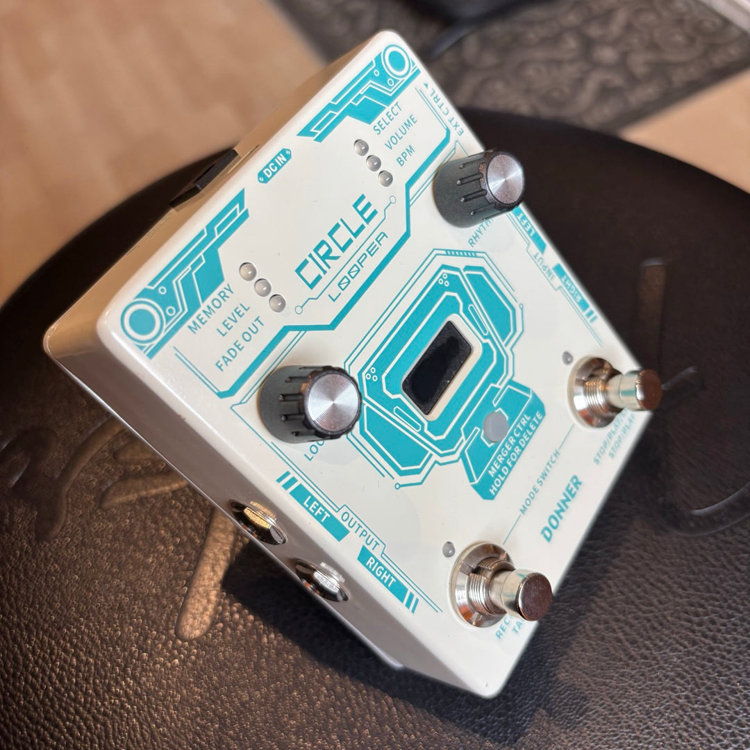 Donner - Circle Looper Guitar FX Pedal w/ Box & User Guide - USED