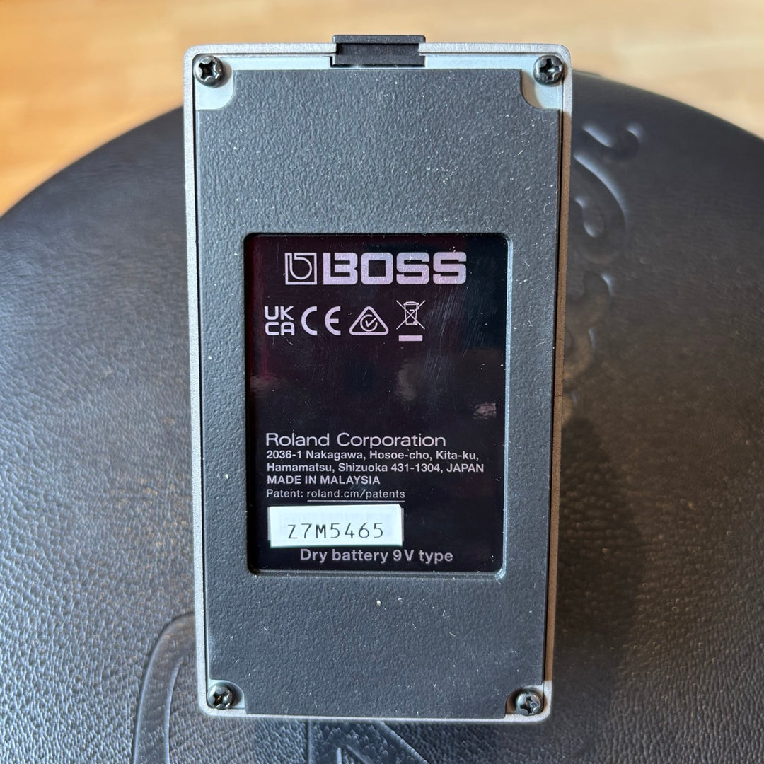 Boss - MT-2 (3A) 30th Anniversary Edition metal Zone w/ Box & MT2 User Guide - USED