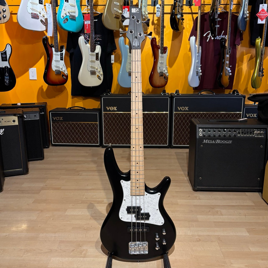Ibanez - SRMD200-BKF Mezzo Medium Scale 4 String Bass (Matte Black-2019) - USED