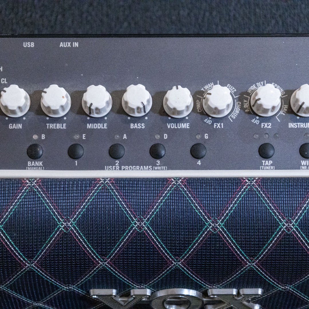 VOX - Adio Air BS  - Bass Modeling Amp  w/Power Supply - Used