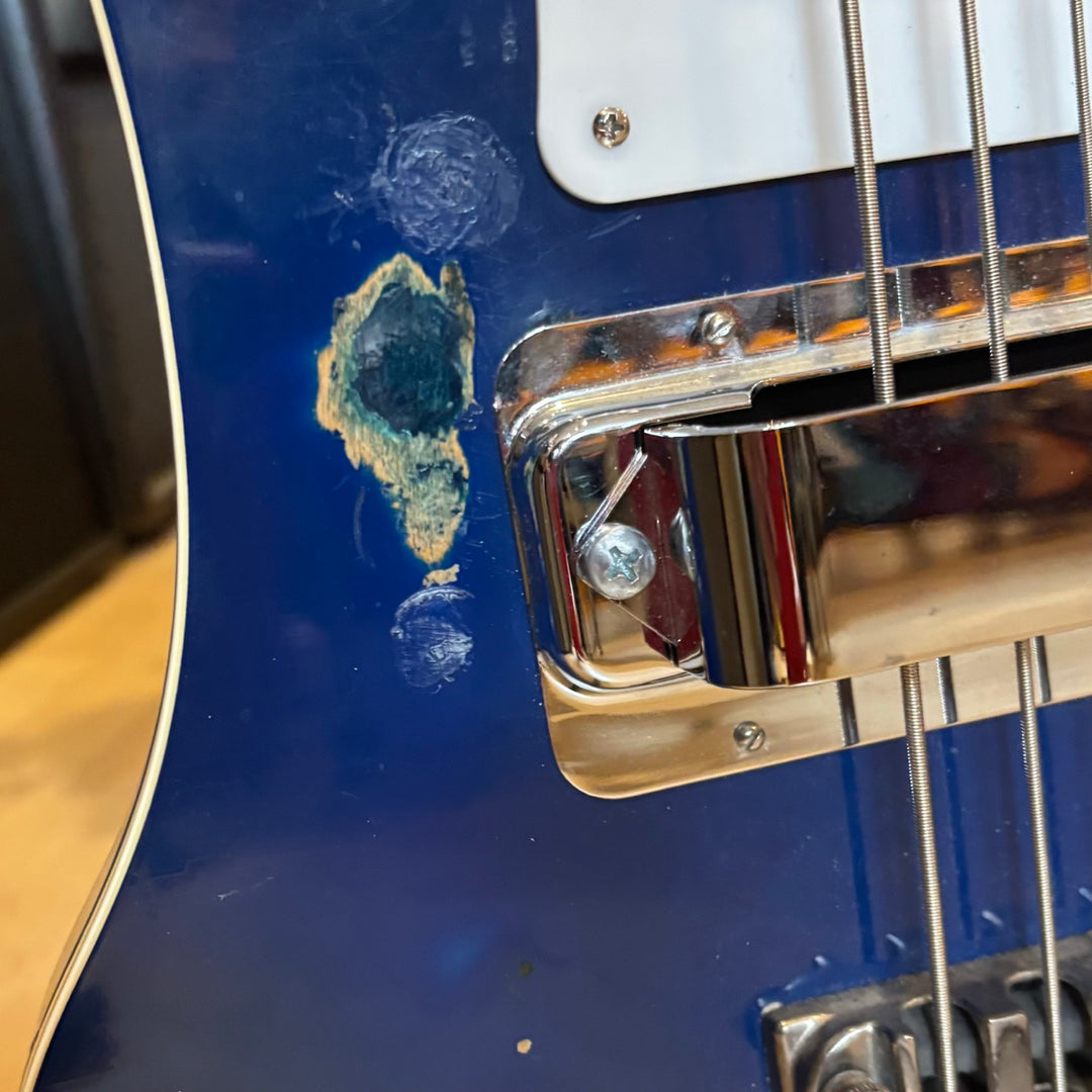 Rickenbacker 4001 Bass w/ Aftermarket HD Case ( Azure Glo Blue - 1977 ) - USED