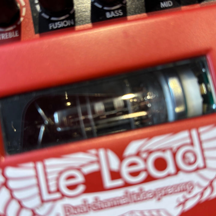 Two Notes - Le Preamp - Le Lead Dual Channel MIDI Tube Preamp  w/Box, PS & User Guide - USED