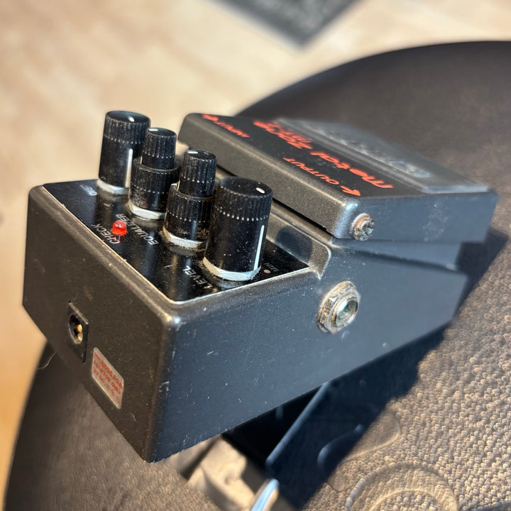 Boss - MT2 Metal Zone Distortion Pedal (Silver label-2007) - USED