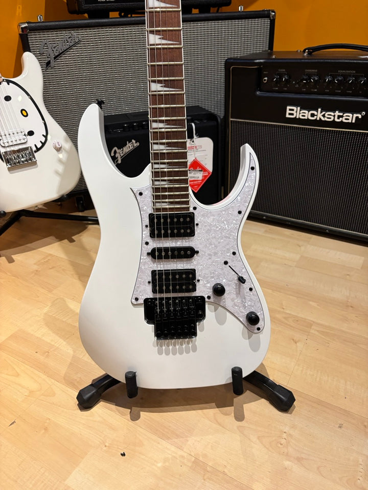 Ibanez - RG Standard (White) RG450DXBWH (DEMO "Miss-tinted Headstock Finish")