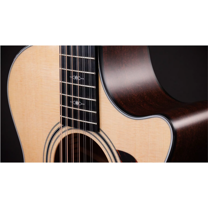 Taylor 352ce 12-String Sitka/Sapele Acoustic-Electric Guitar w/ Hardshell Case