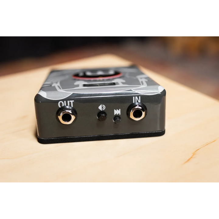 Meinl STB8- Meinl  Percussion Ultimate Stomp Box, 16 Sounds