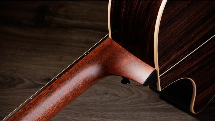 Overview

Indian rosewood body produces rich overtone character
Sitka spruce top for clarity and power
Versatile, all-purpose Grand Auditorium body shape
V-Class bracing adds more volume and sustain
Includes Claria electronics and hardshell case