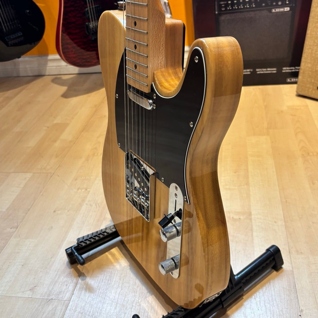 Lux Pro - Telecaster Copy (Natural) w/ Levy's Econo Gig Bag- USED