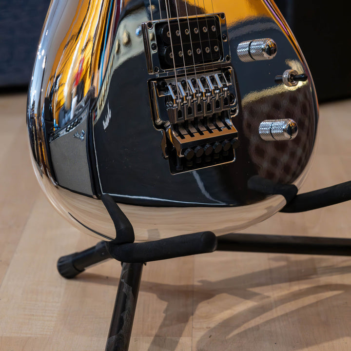 Ibanez Joe Satriani Signature (Chrome) JS3CR Electric Guitar (Demo)