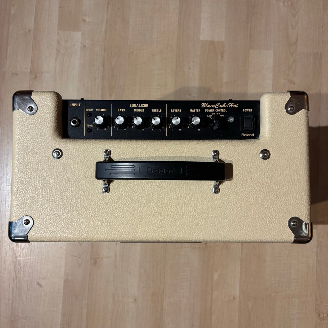 Roland - Blues Cube Hot 1x12" 30 - 0.5 Watt GTR Combo (Vintage Blonde) w / Switch- USED