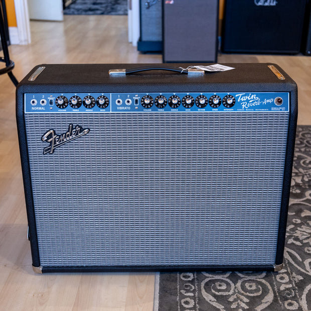 Fender - (USA ) 65' Reissue Twin Reverb Amp (BKL- Silver) - No Switch - 2005 - Used