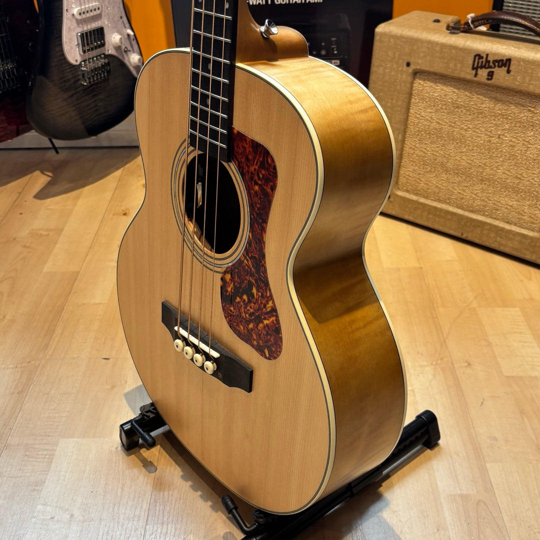 Guild - Jumbo Junior Acoustic Electric MINI Bass w/ Guild DLX Bass Bag (Natural 2022) - USED