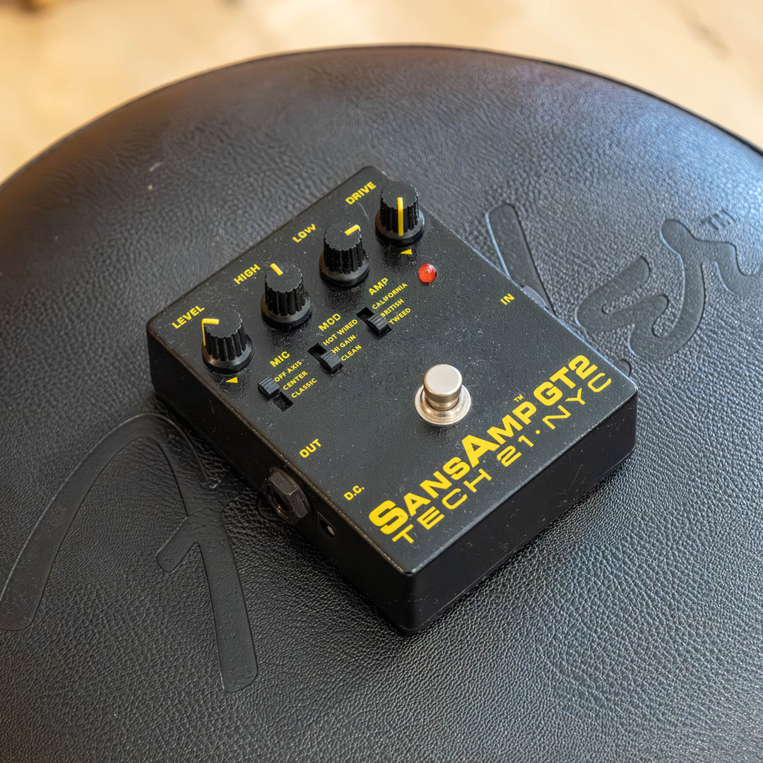 Tech 21 - Sans Amp GT2 Tube Amp Emulator Pedal w/ Tin Box  - Used