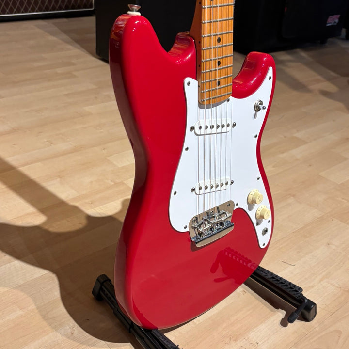 Fender - MIM Traditional Duo Sonic w/ Gig Bag (Torino Red-Maple Neck-2000) - USED