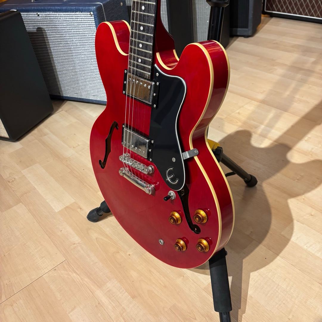 Epiphone - 335 Dot Cherry  w/ Hard Shell Case (2014) - USED