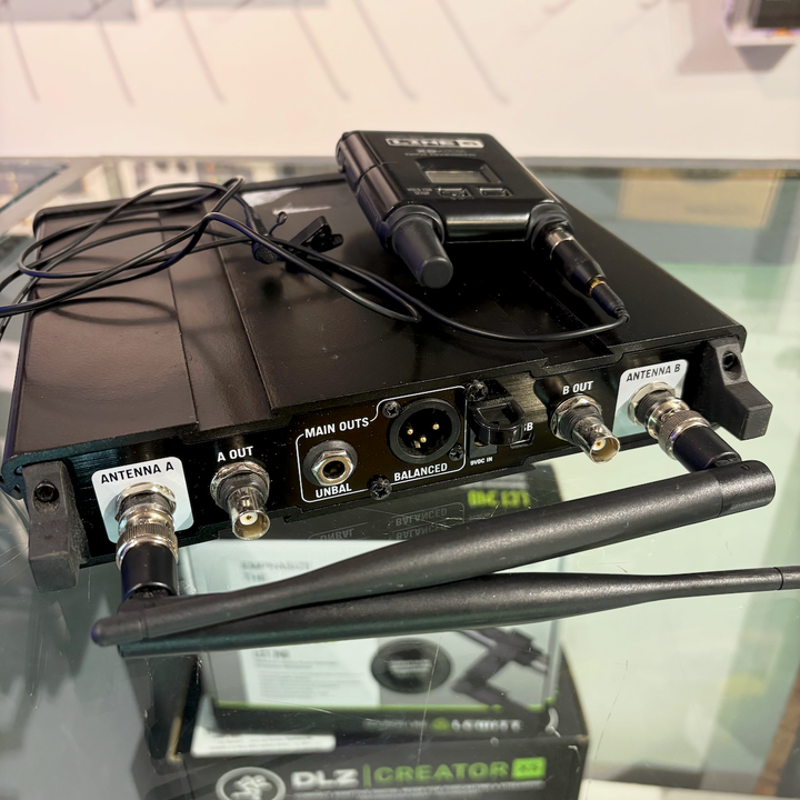 Line 6 XD-V75L Wireless Lavalier System (Used)