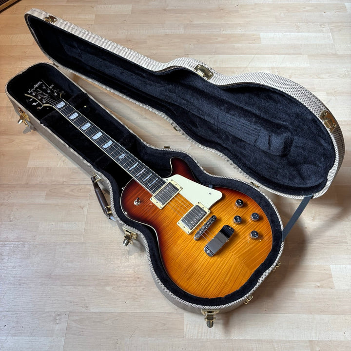 Hagstrom Super Swede MKIII 6-String Electric Guitar with C-51 Hag Deluxe Case (X-tra Special Old Pale)  SUSWEMK3-XSOP