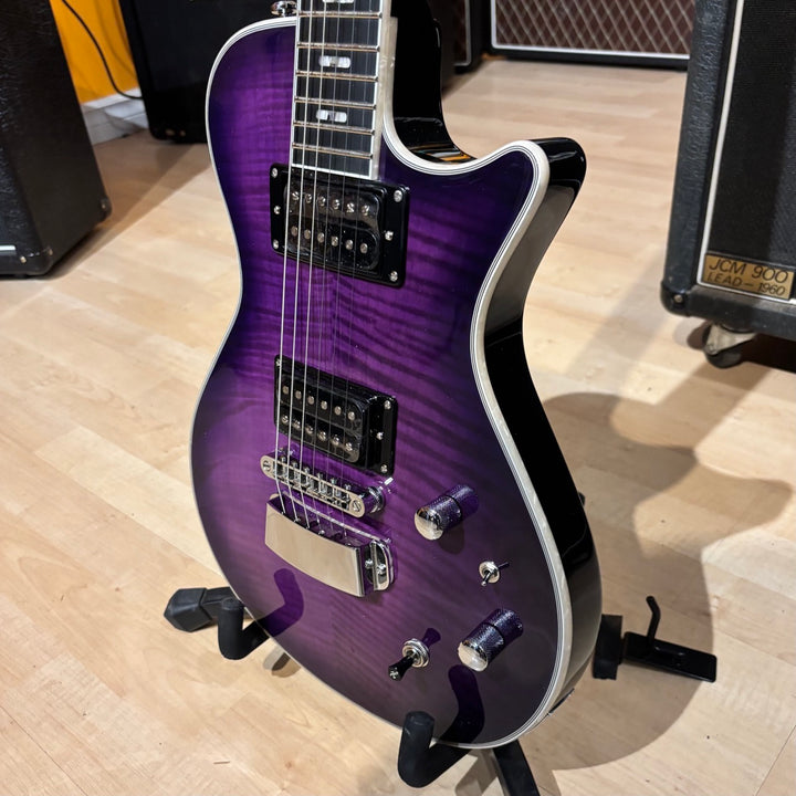 Hagstrom ULSWE-MQB Ultra Swede Electric Guitar with Hard Shell Case (Mystique Burst)