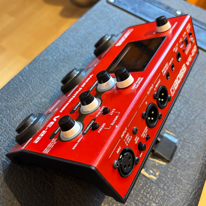Boss - VE22 Vocal Performer Voice Processor w/Box & Boss VE22 User Guide (2025)  - USED