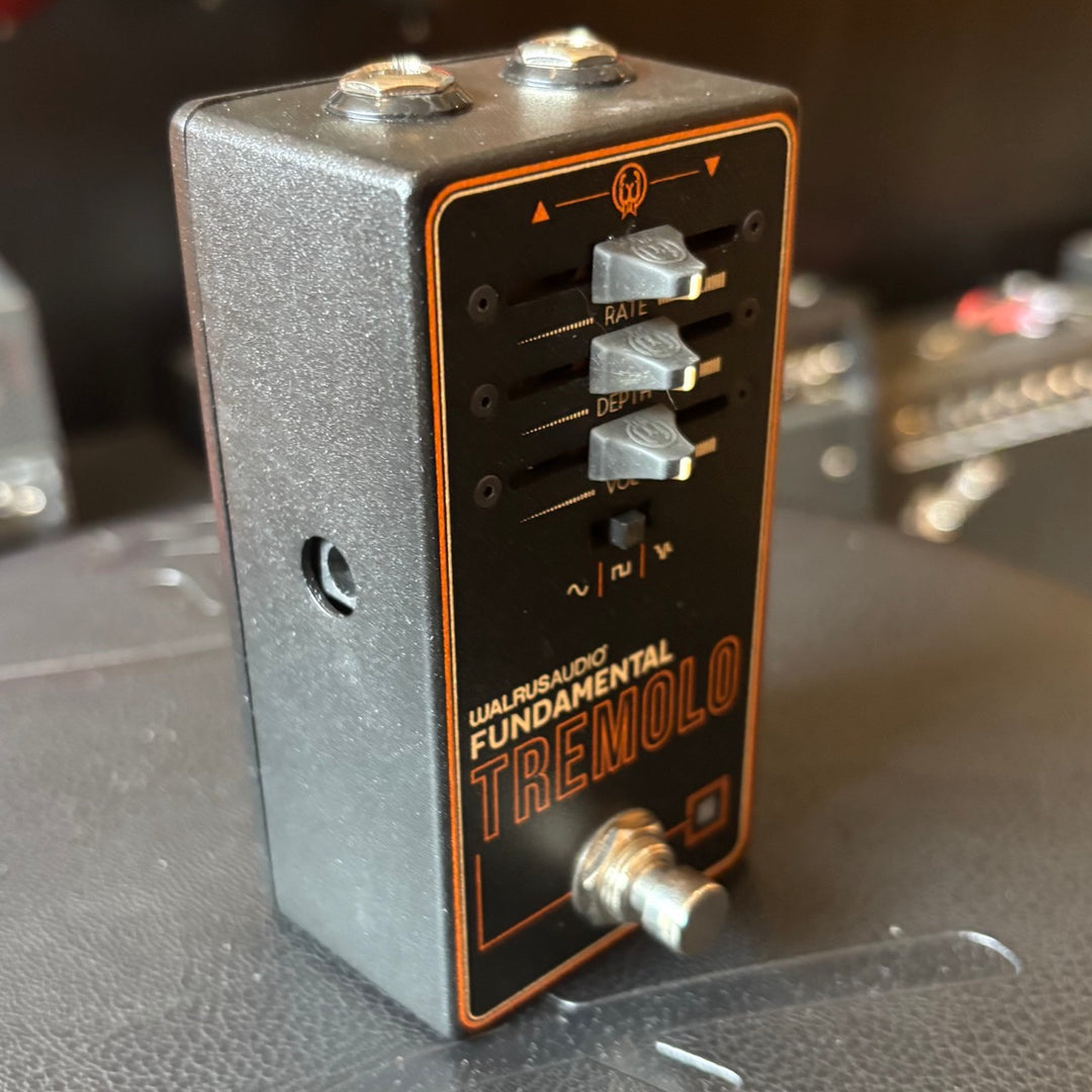 Walrus Audio - Fundamental Series Tremolo Pedal w/ Box - USED