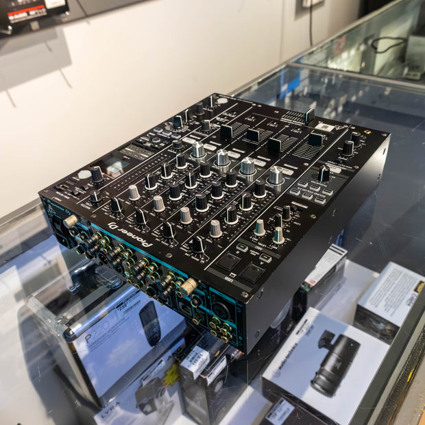 Pioneer DJ DJM900NXS2 DJ Mixer (Used)