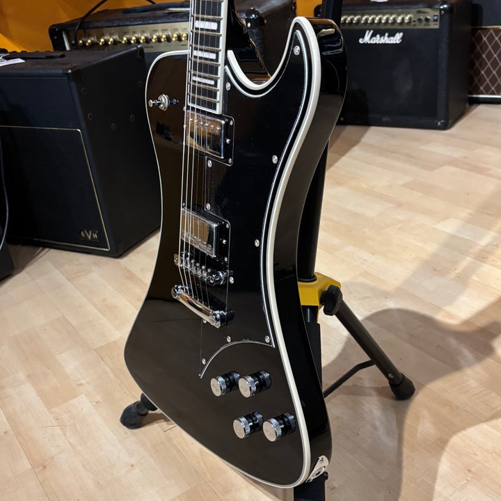 Hagstrom  Fantomen Electric Guitar with Hard Shell Case (Black Gloss) FANT-BLK