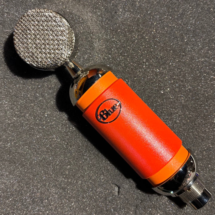 Blue Microphones - Spark Orange Cardioid Condenser Mic w/ Case and Holder - USED