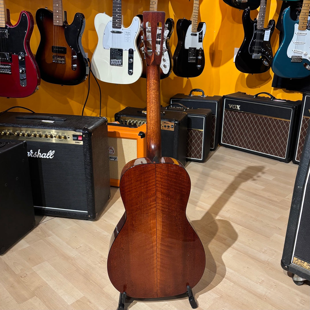 Eastman E10P-TC Traditional Thermo Cure Series Acoustic (Natural) w/ Deluxe Hard Shell Case