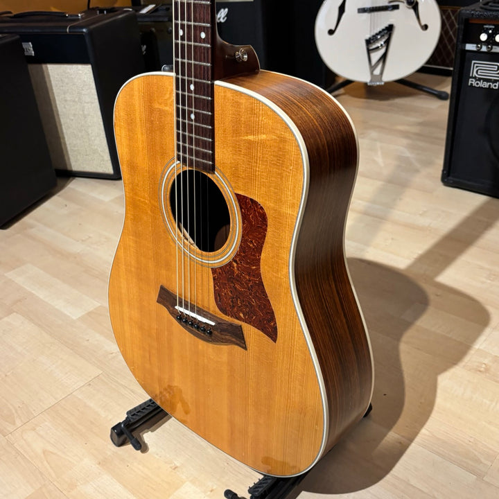 Taylor - 210E Dreadnaught Acoustic - Electric  w/ Taylor Hard Shell Case (Natural-2007) - USED