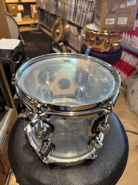 DW Design Series Acrylic Suspended Tom – 7 x 8 Inch – Clear with Chrome Hardware