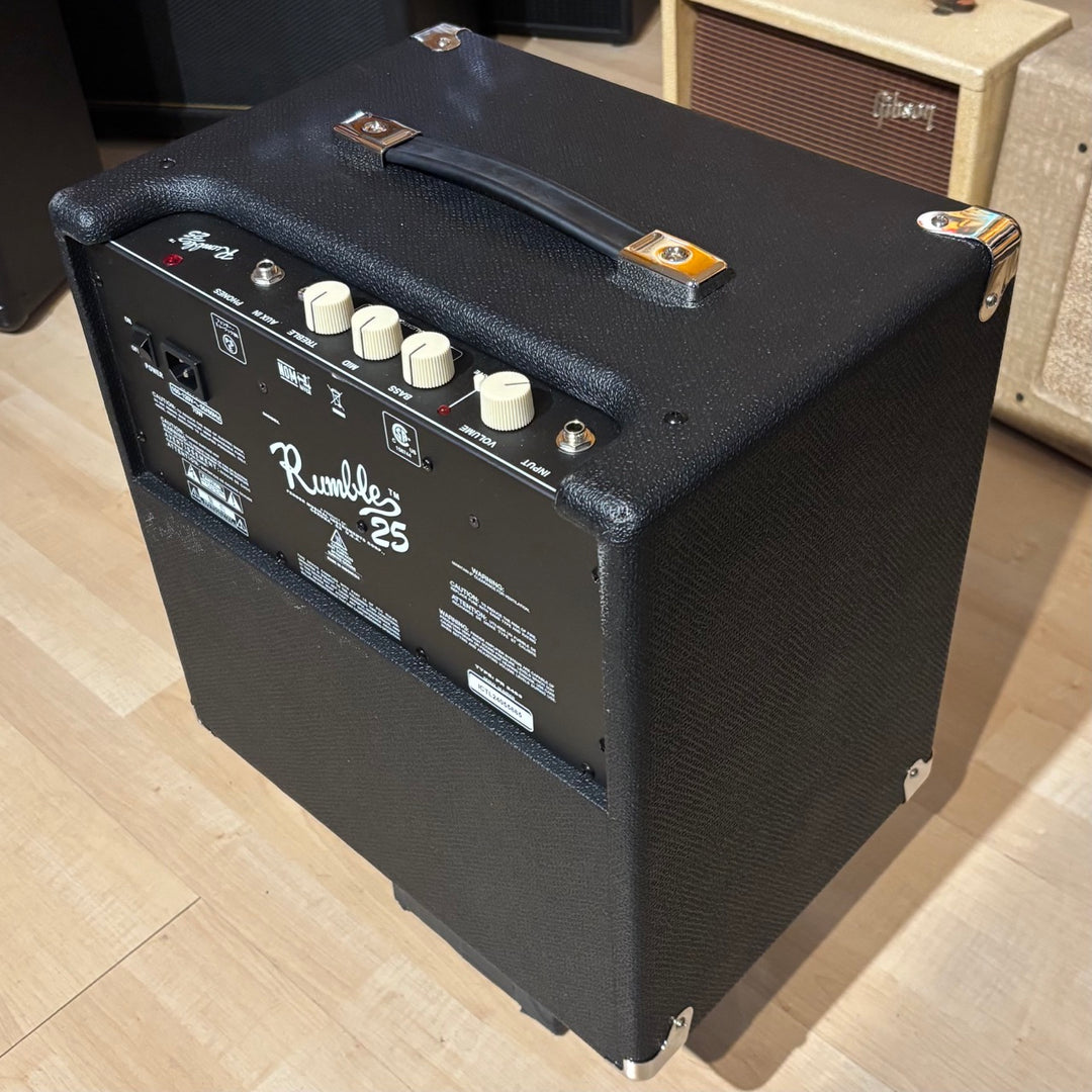 Fender - Rumble 25 (V3) Black & Silver 25 Watt Bass Combo Amp - USED