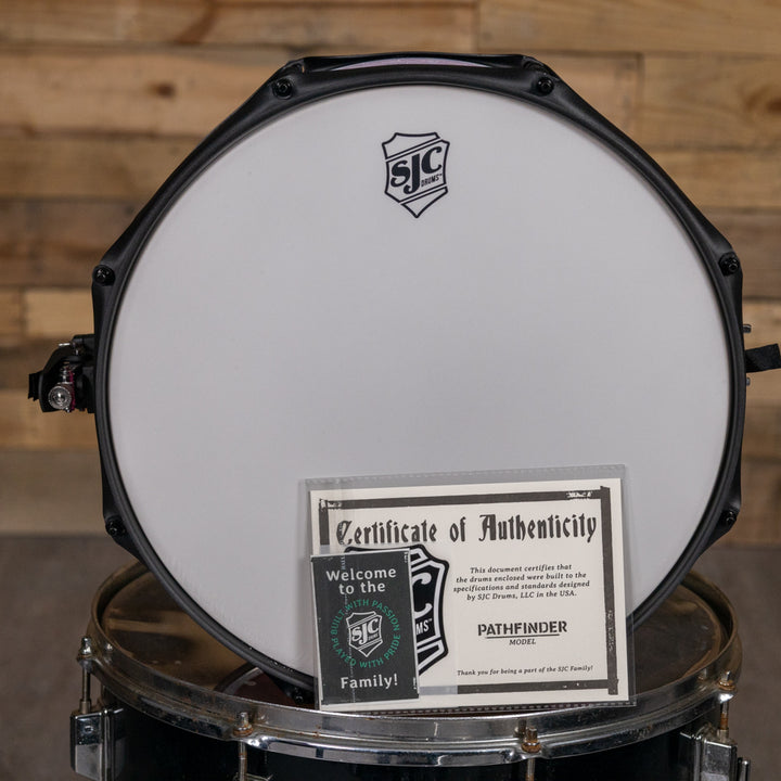 SJC Drums PFS6514FBMMWBJ Pathfinder Snare Drum 6.5x14 - Mad Magenta, Black HW
