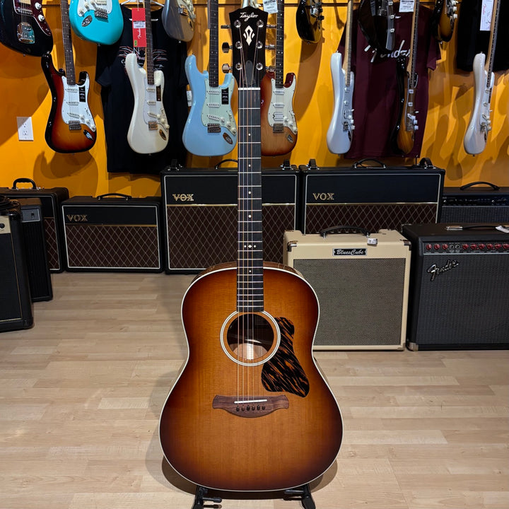 Taylor Gold Label 517e SB Acoustic-Electric Guitar with Case - Sunburst with Fire Stripe Pickguard