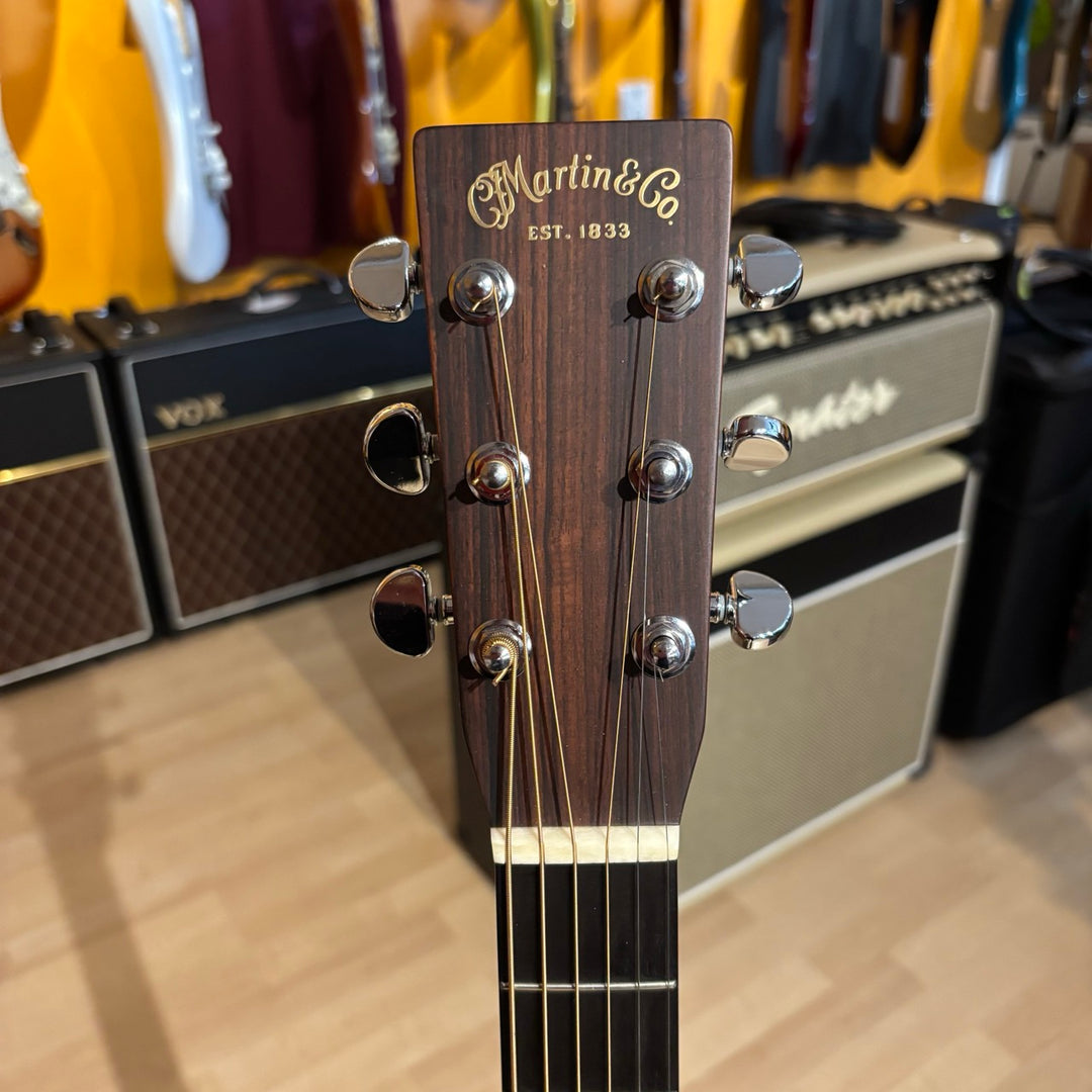 Martin - D28 Standard  w/ OHSC (Natural Amber Tint - 2008 - MINT) - USED