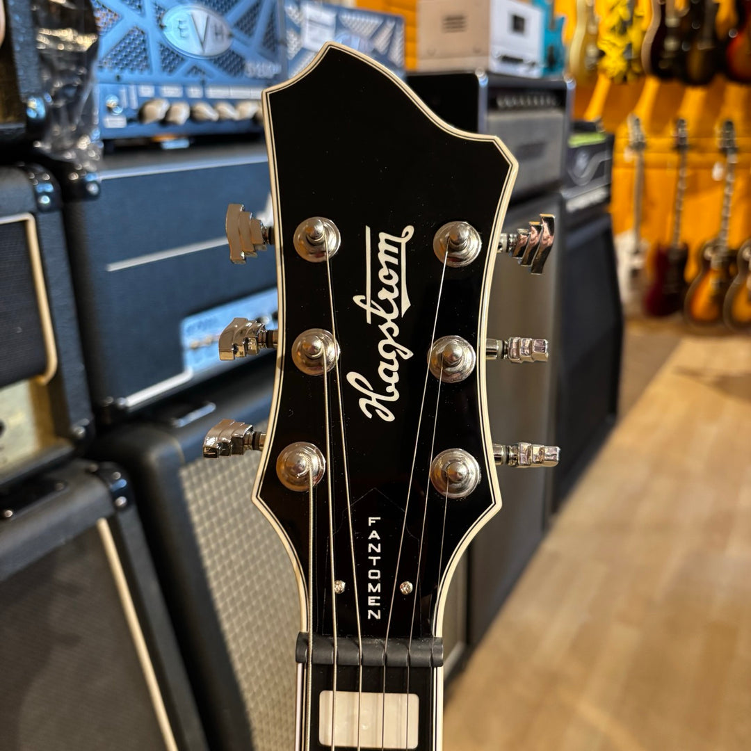 Hagstrom  Fantomen Electric Guitar with Hard Shell Case (Black Gloss) FANT-BLK