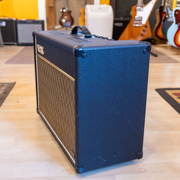 CONSIGNMENT - Vox - AC15 -VR "Hybrid"  /15 watt 1x12 Combo w/Aftermarket 1 Button Switch- Used
