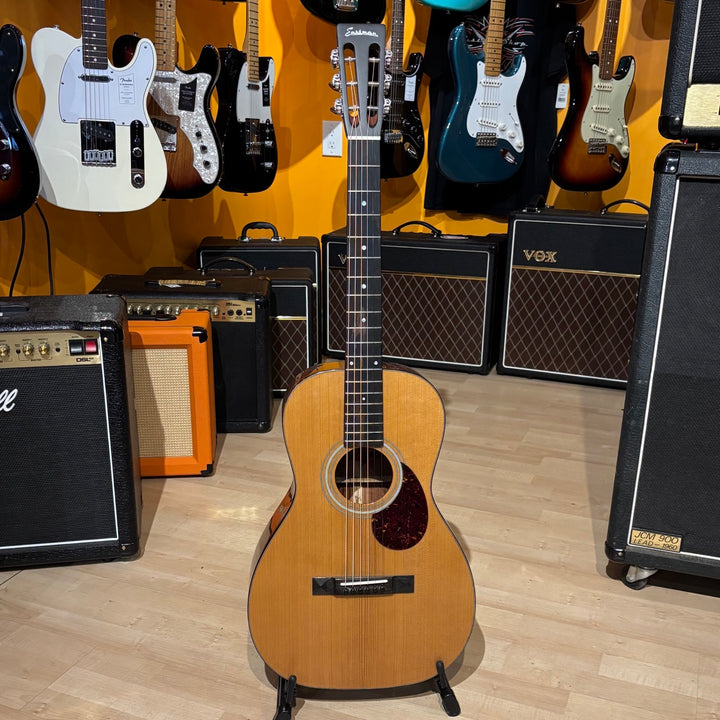 Eastman E10P-TC Traditional Thermo Cure Series Acoustic (Natural) w/ Deluxe Hard Shell Case