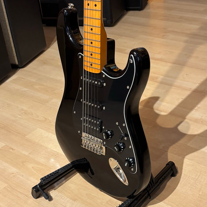 Squire - CV '70's Strat HSS w/ DiMarzio DP-100 Bridge P-up Up Grade & Gig Bag (Black-2023) - USED