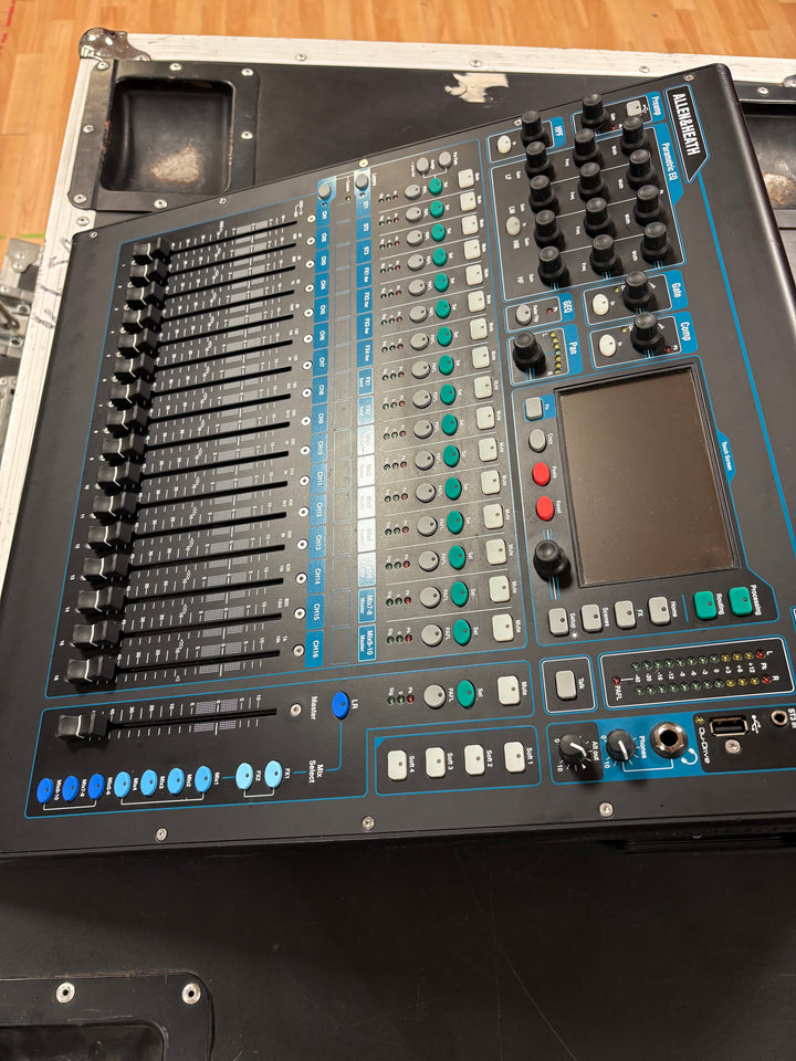 Allen & Heath QU-16 - Digital Mixer (Used)
