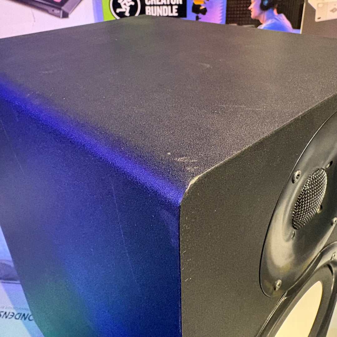 Yamaha HS8 Powered 8" Studio Monitor - Black (Demo)