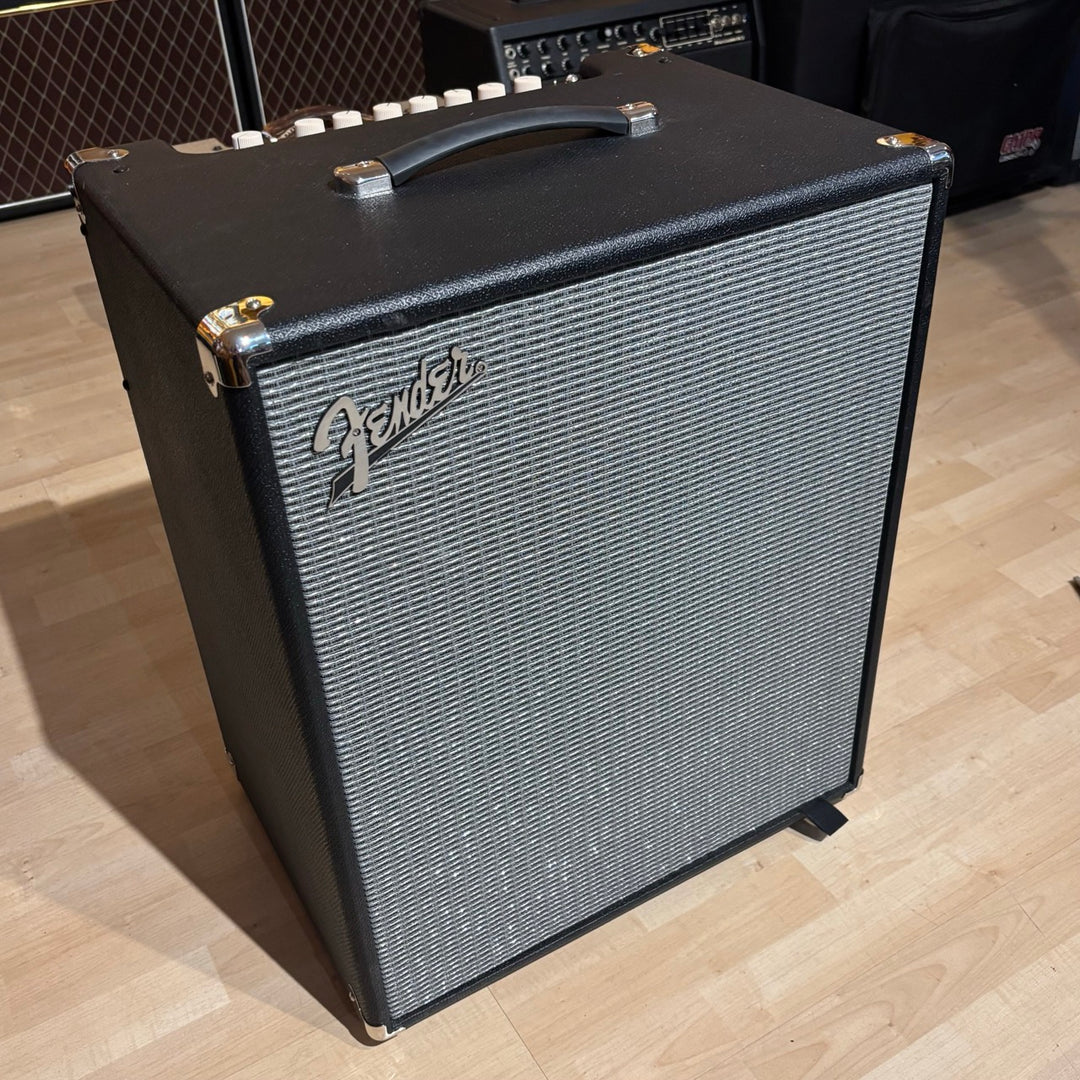 Fender - Rumble 800 Black & Silver 800 Watt 2x10" Bass Combo Amplifier w/ Footswitch - USED