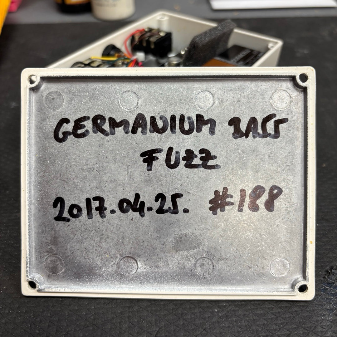 Hofner - Limited Edition Germanium Bass Fuzz Pedal - USED