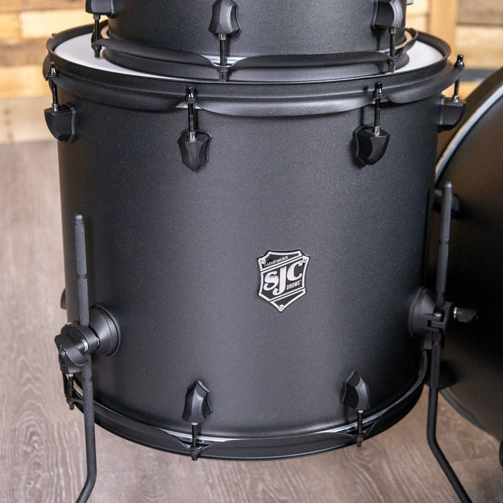 SJC Drums PFK322FBGGW Pathfinder 3pc Kit (8x12,14x16,18x22) - Galaxy Grey, Black HW