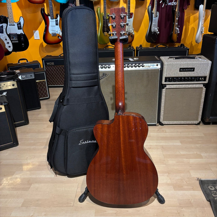 Eastman E1OMCE-DLX Traditional Solid Deluxe Series Acoustic Guitar - Natural (Demo)